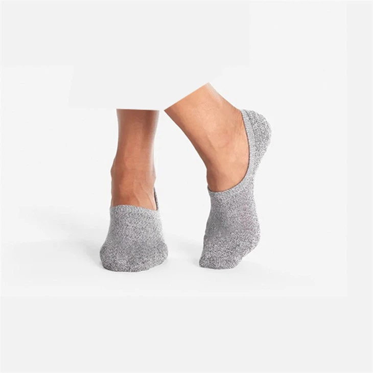 28b11e47ed56e37090c5a65da7adf168_marled-charcoal-onmodel-1-transparent